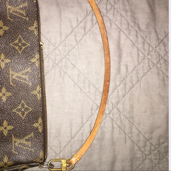 Louis Vuitton pochette - Picture 5 of 8